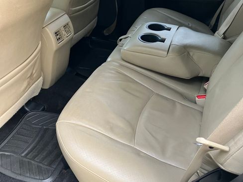 Used 2011 Toyota 4Runner SR5 RWD image 19