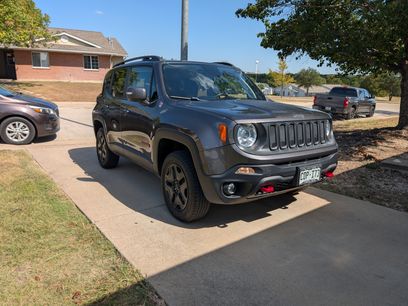 Used 2018 Jeep Renegade Trailhawk w/ Safety & Security Group