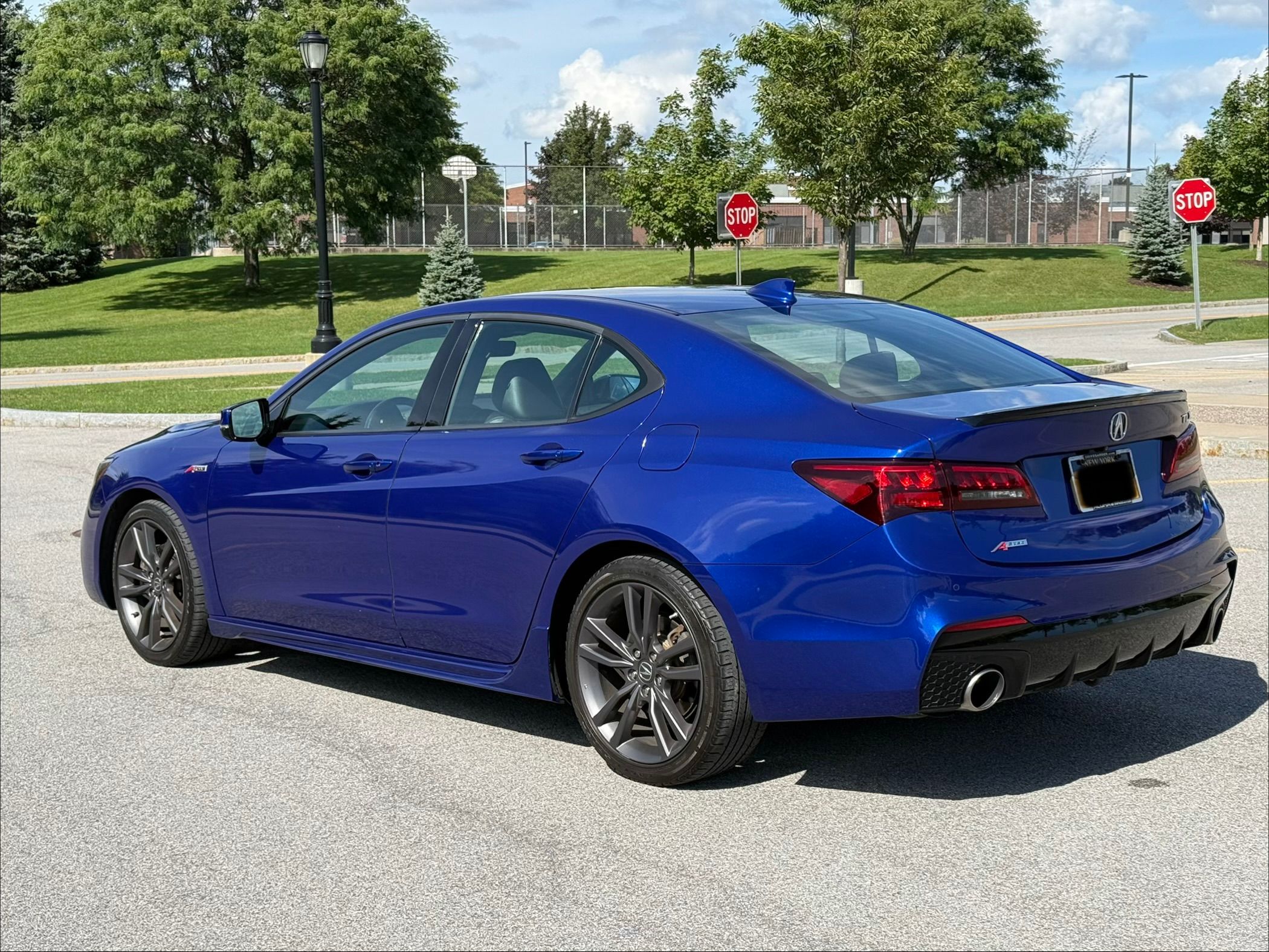 Used 2019 Acura TLX w/ Technology & A-SPEC Package FWD image 5