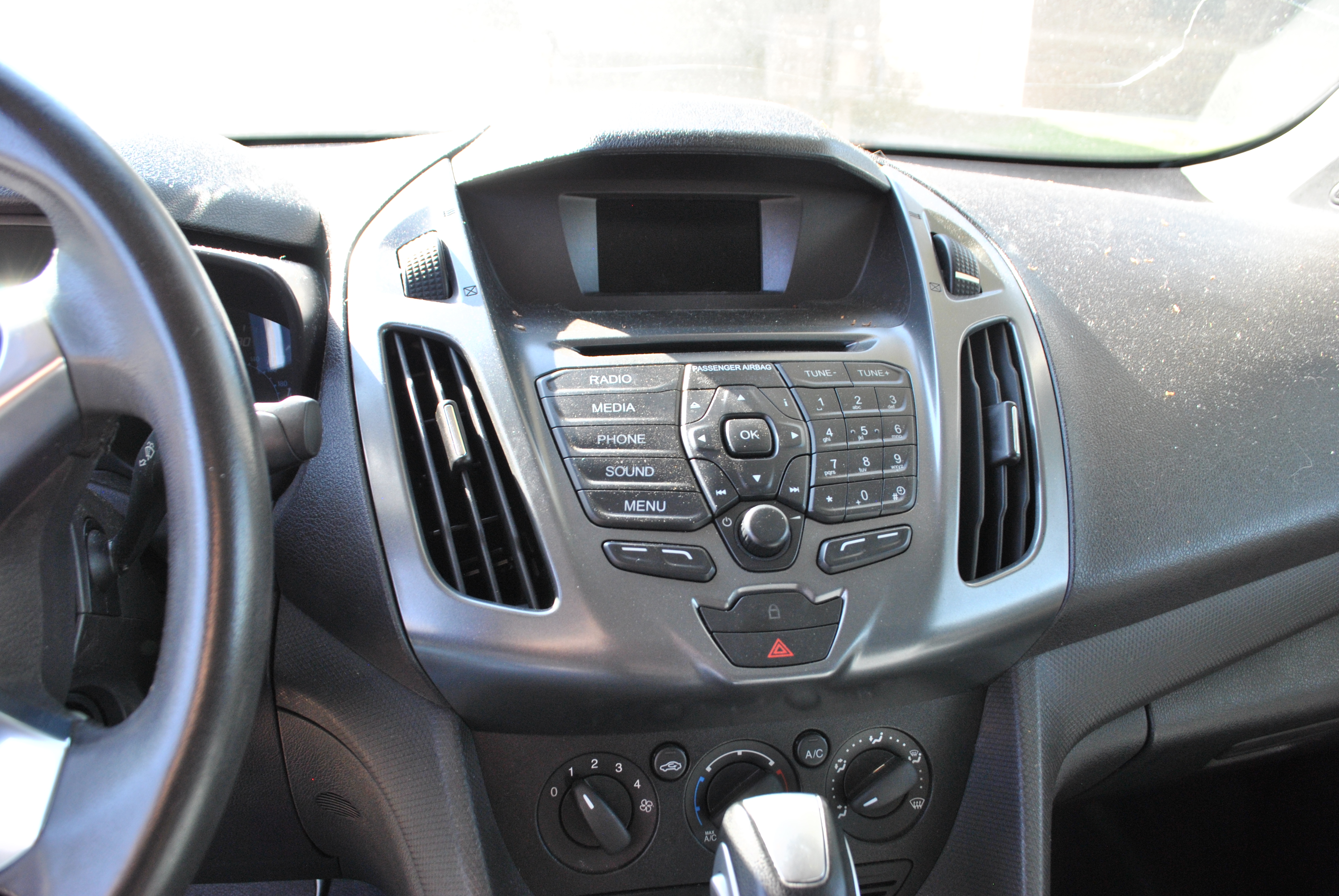Used 2016 Ford Transit Connect XL FWD image 11