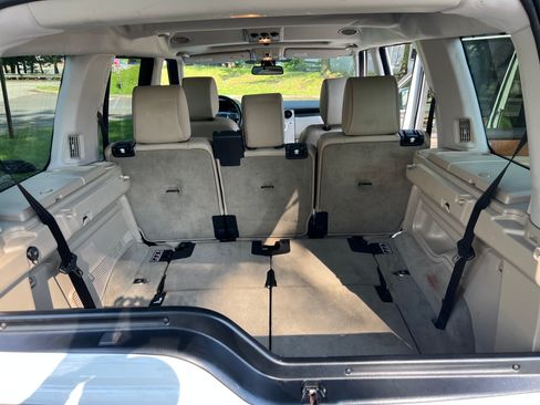 Used 2013 Land Rover LR4 HSE w/ HSE Pkg AWD/4WD image 15