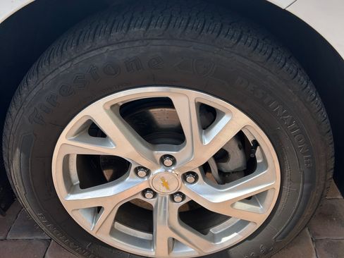 Used 2018 Chevrolet Equinox LT image 14