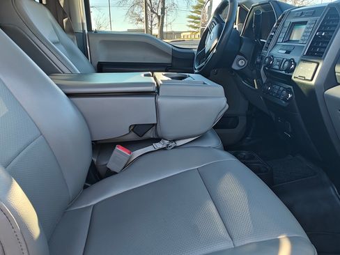 Used 2017 Ford F250 XL w/ STX Appearance Package image 11