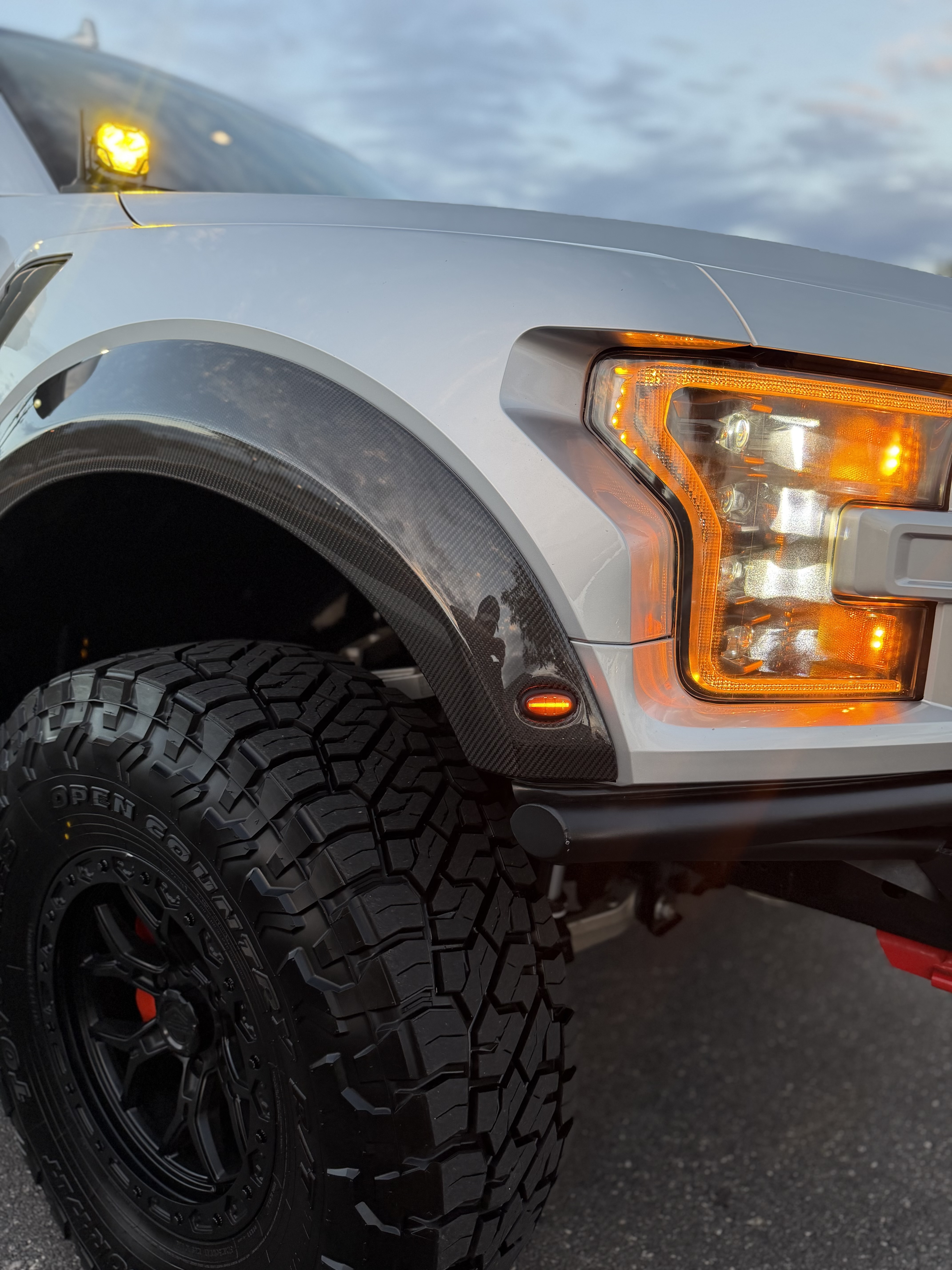 Used 2019 Ford F150 Raptor w/ Equipment Group 802A Luxury AWD/4WD image 22