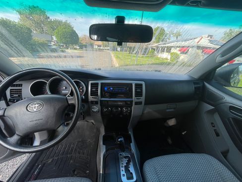 Used 2007 Toyota 4Runner Sport image 2