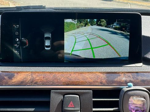 Used 2017 BMW 330i xDrive Sedan image 17