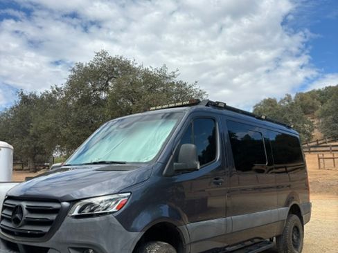 Used 2019 Mercedes-Benz Sprinter 4x4 144 image 1