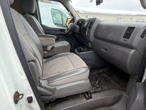 Used 2015 Nissan NV 1500 SV w/ Technology Package image 10