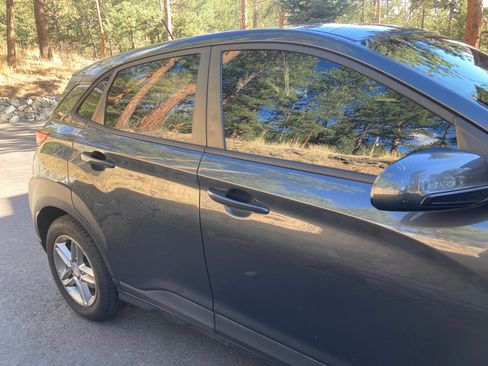 Used 2020 Hyundai Kona SE image 6