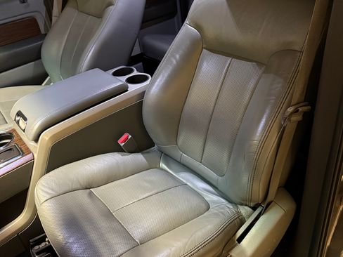 Used 2013 Ford F150 Lariat w/ Luxury Equipment Group image 14