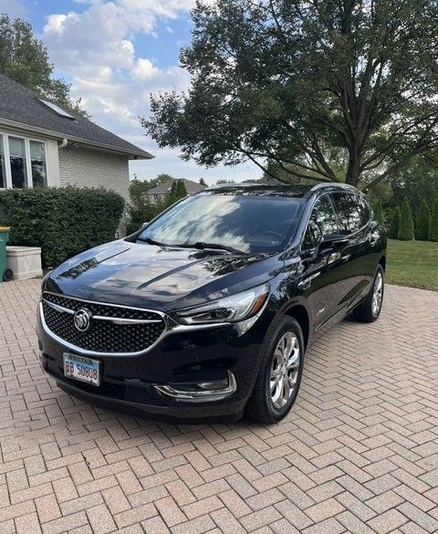 Used 2018 Buick Enclave Avenir w/ Avenir Technology Package AWD/4WD image 9