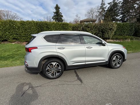 Used 2019 Hyundai Santa Fe AWD image 6
