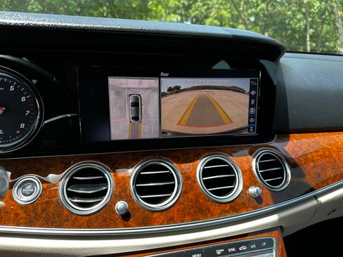 Used 2019 Mercedes-Benz E 450 4MATIC Sedan image 14