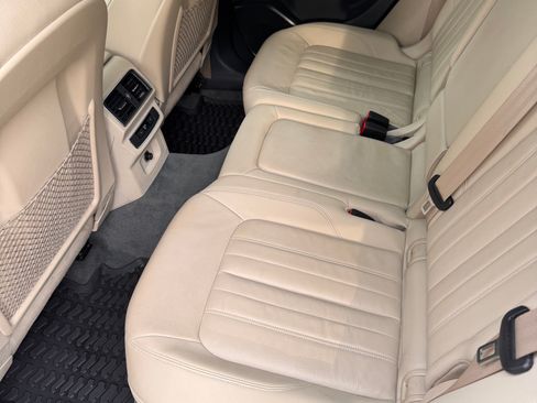 Used 2018 Audi Q5 2.0T Premium Plus w/ Premium Plus Package image 9