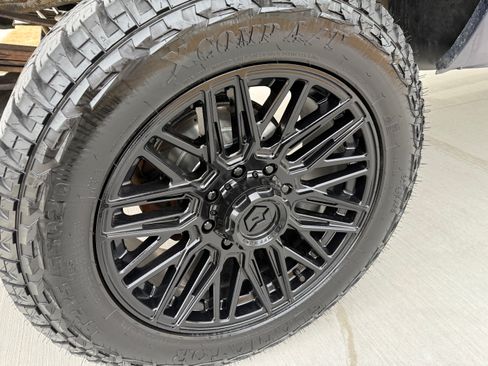 Used 2002 Ford F350 4x4 Crew Cab Super Duty image 8