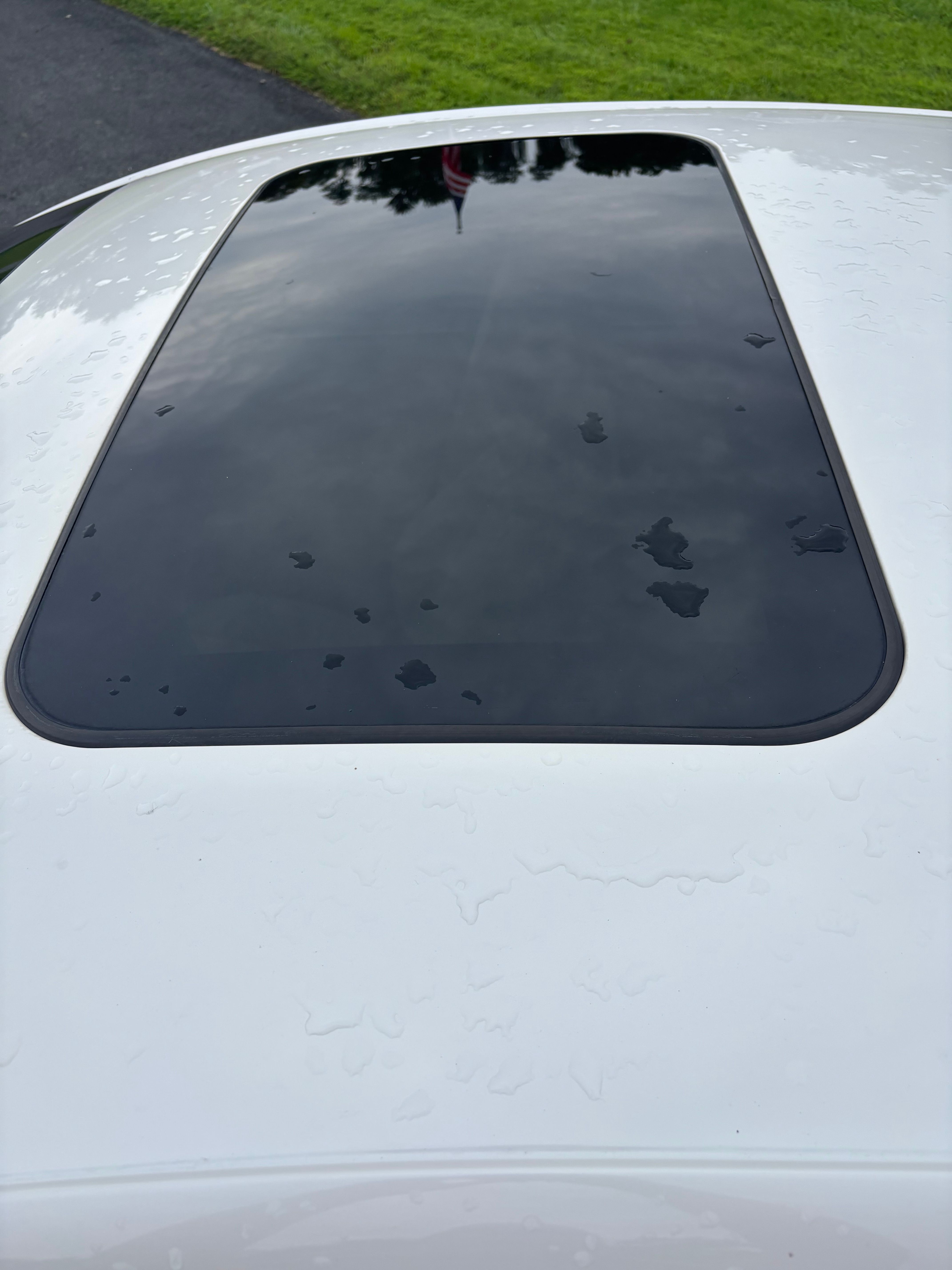 Used 2019 Lincoln MKZ Reserve AWD/4WD image 2