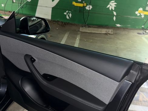 Used 2026 Tesla Model Y 2WD image 12
