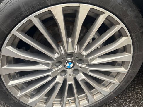 Used 2019 BMW X7 xDrive40i w/ Premium Package image 13