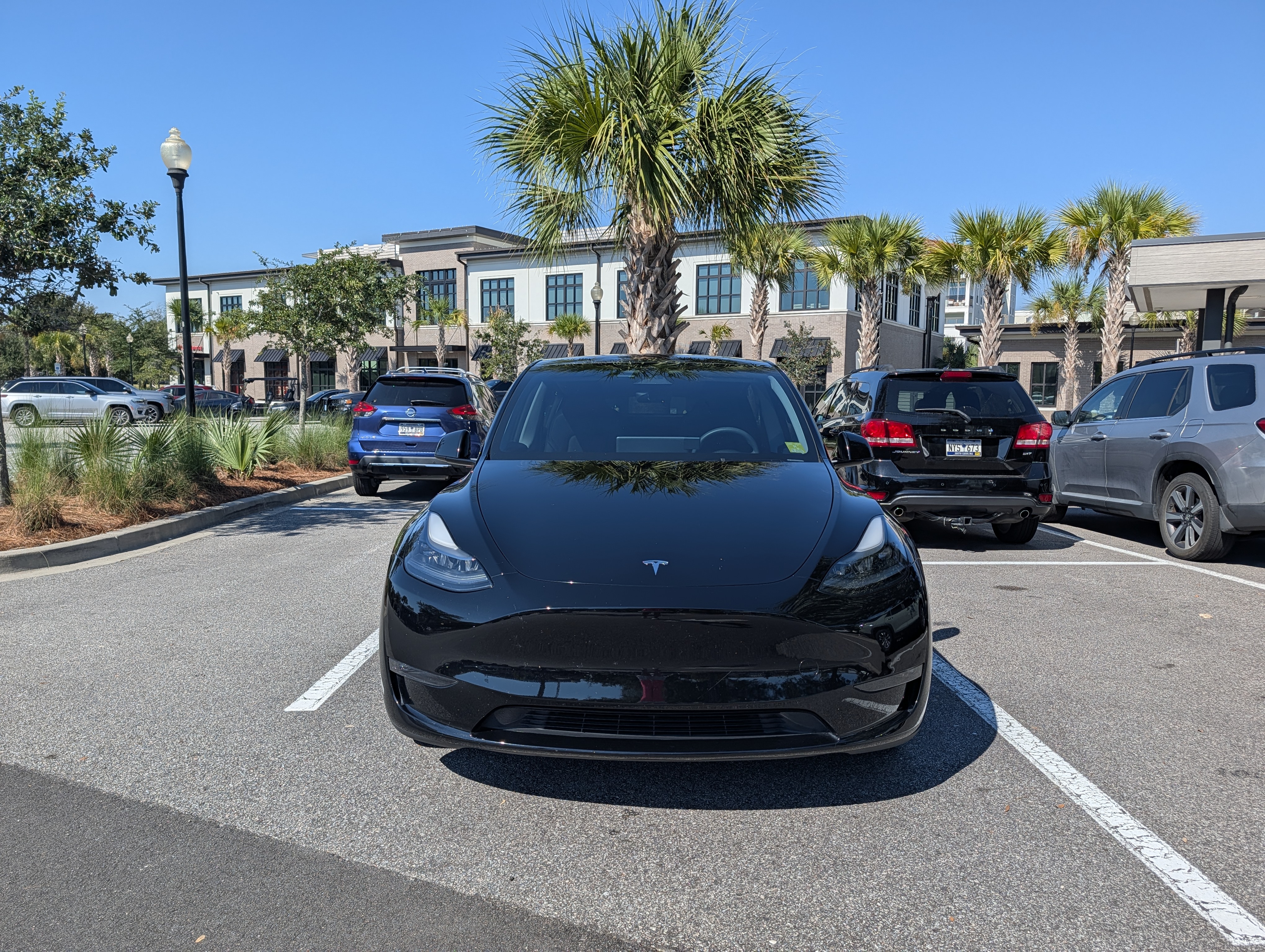Used 2024 Tesla Model Y Performance AWD/4WD image 10