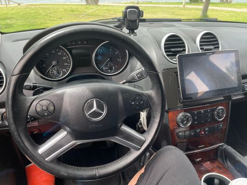 Used 2009 Mercedes-Benz ML 550 4MATIC image 13