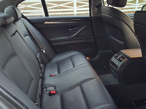 Used 2012 BMW 535i xDrive Sedan image 19