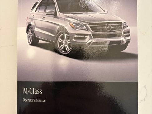 Used 2015 Mercedes-Benz ML 350 ML 350 4MATIC Sport Utility 4D image 16