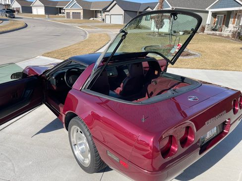 Used 1993 Chevrolet Corvette ZR1 image 12