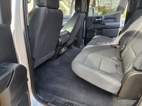 Used 2020 Chevrolet Silverado 1500 Custom image 16