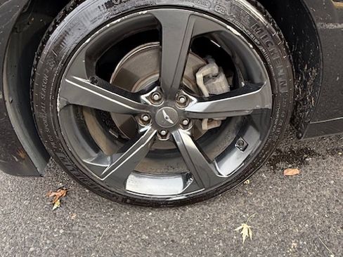 Used 2019 Genesis G70 2.0T Advanced w/ Sport Package image 10