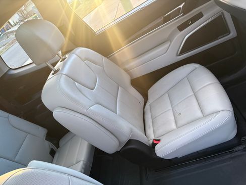 Used 2020 Kia Telluride SX w/ Towing Package image 13