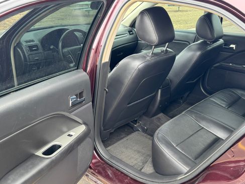 Used 2011 Ford Fusion SEL w/ 301A Rapid Spec Order Code image 19