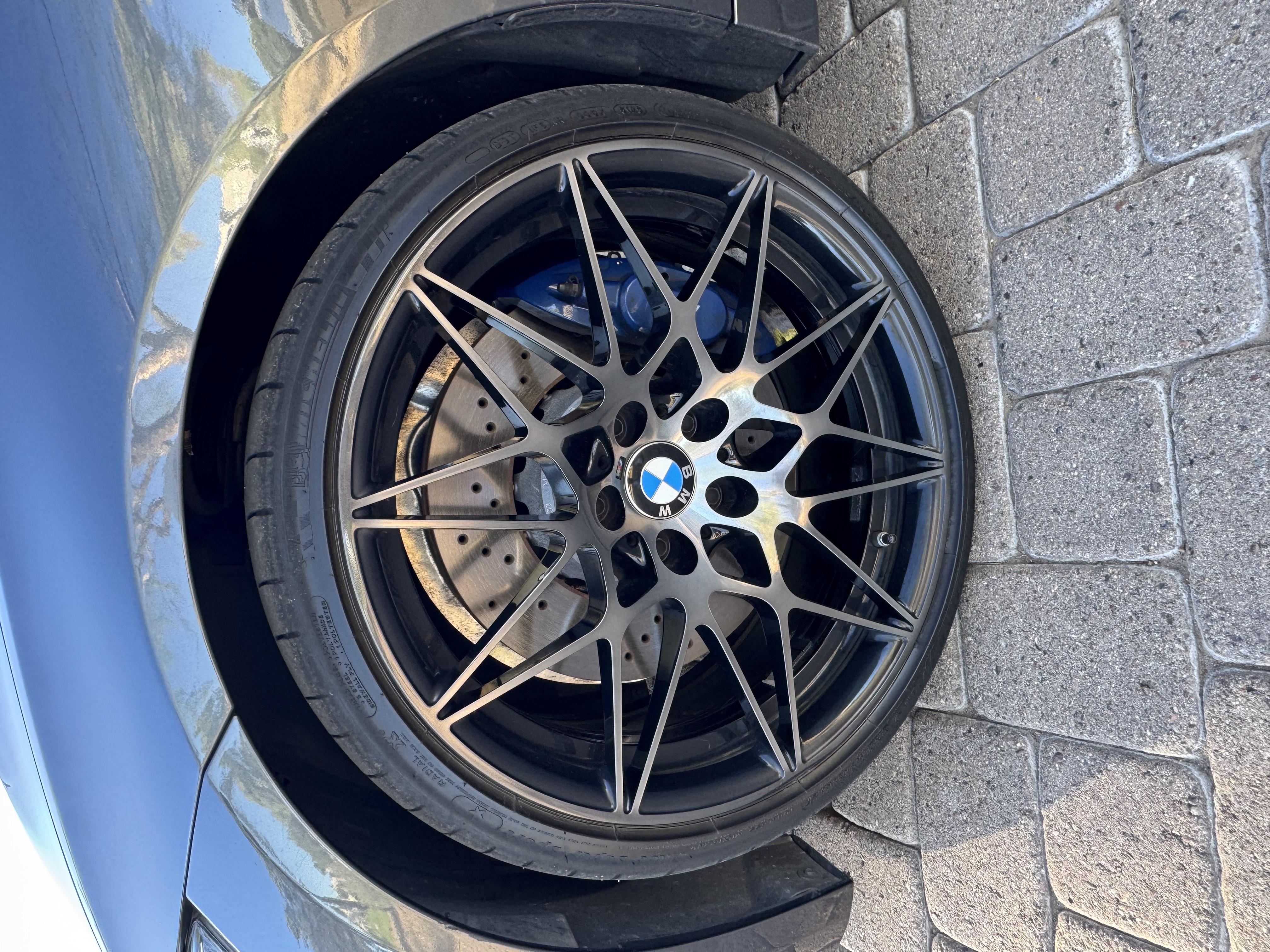 Used 2020 BMW M4 Convertible w/ Competition Package RWD image 13