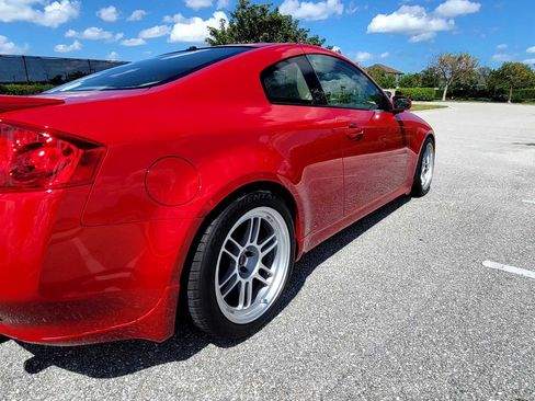 Used 2007 INFINITI G35 Coupe w/ Premium Pkg RWD image 2