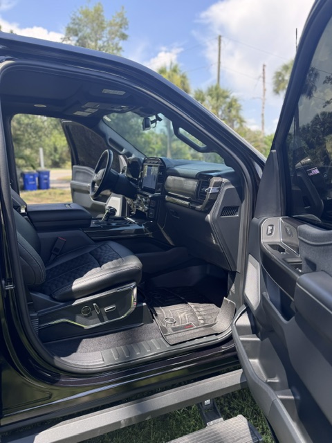 Used 2023 Ford F150 Lariat w/ Equipment Group 502A High AWD/4WD image 15