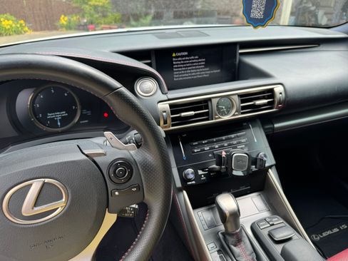 Used 2014 Lexus IS 350 w/ F Sport Package RWD image 17
