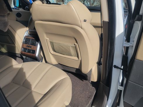 Used 2015 Land Rover Range Rover Sport Supercharged image 12