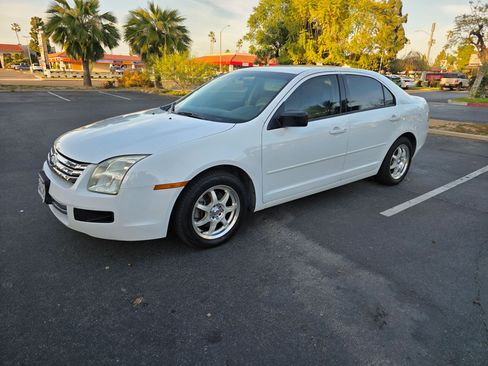Used 2007 Ford Fusion S image 10