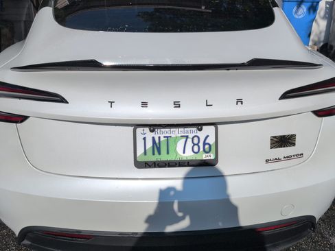Used 2024 Tesla Model 3 Standard Range image 19