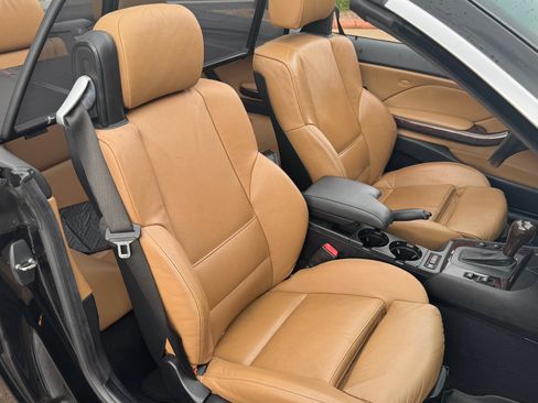 Used 2006 BMW 325Ci Convertible RWD image 17