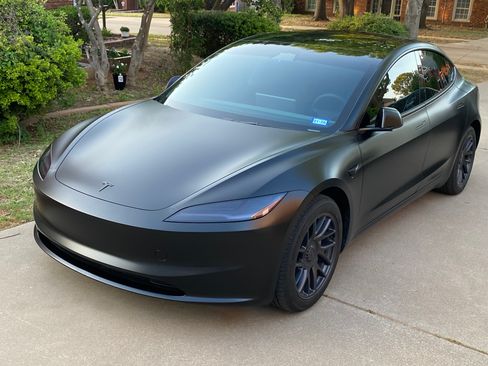 Used 2025 Tesla Model 3 Long Range AWD/4WD image 5