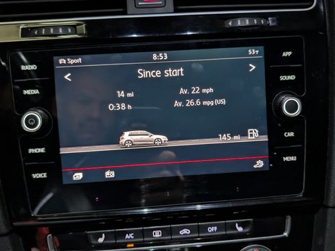 Used 2018 Volkswagen GTI SE image 25