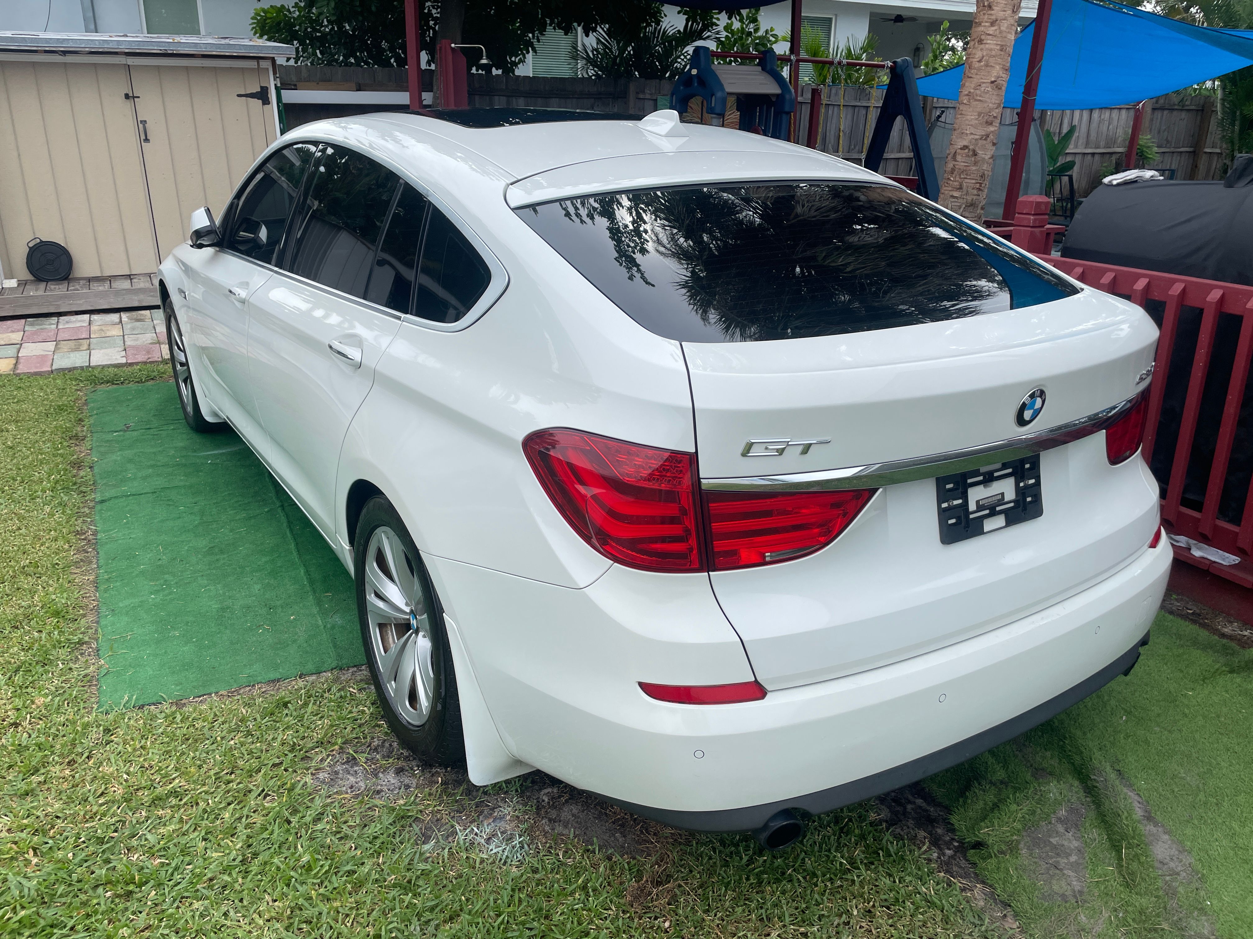 Used 2011 BMW 535i Gran Turismo RWD image 6