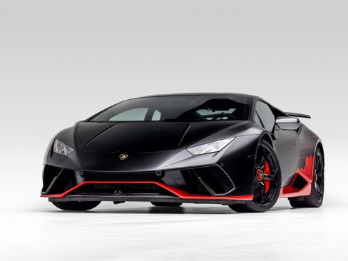 Used 2019 Lamborghini Huracan Performante image 11