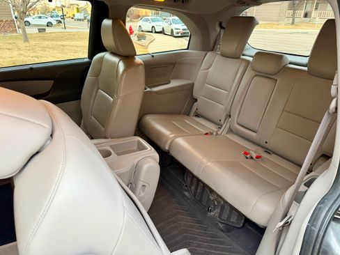 Used 2012 Honda Odyssey Touring image 21