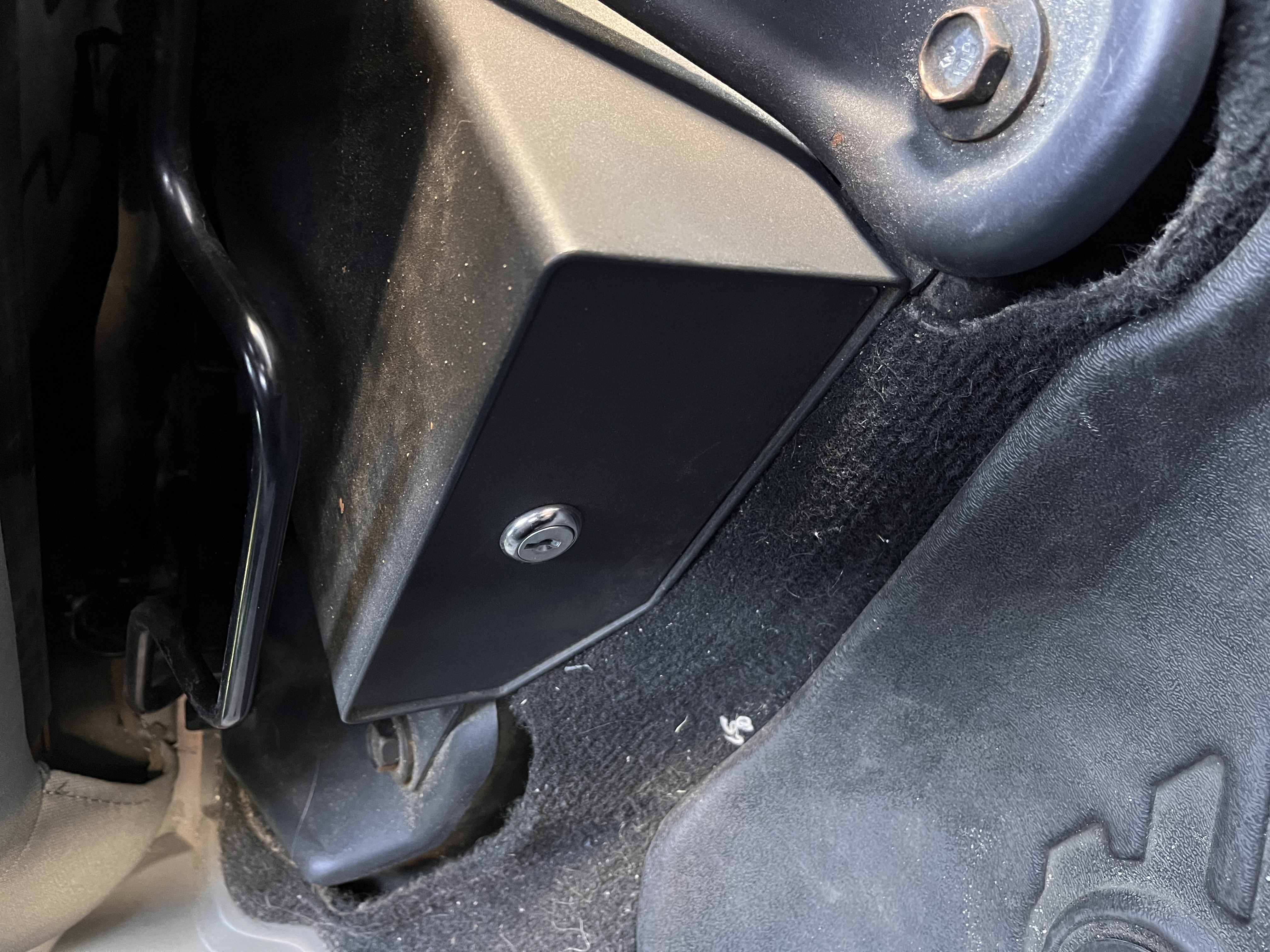 Used 2010 Jeep Wrangler Unlimited Sport AWD/4WD image 13