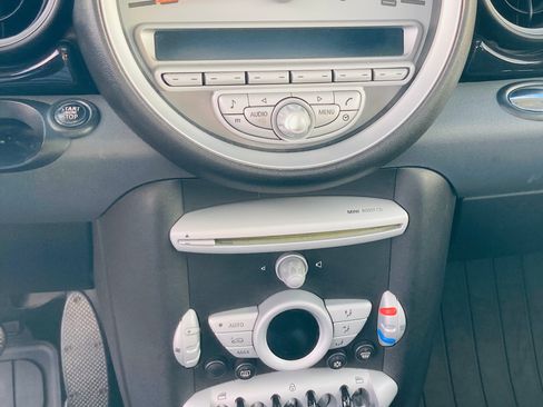 Used 2008 MINI Cooper Hardtop image 11
