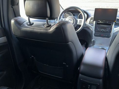 Used 2013 Jeep Grand Cherokee Trailhawk image 22
