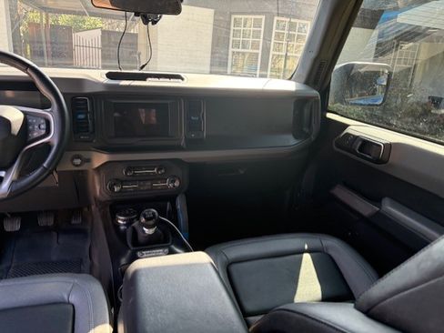 Used 2022 Ford Bronco Black Diamond image 20