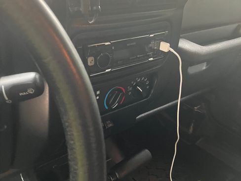 Used 2006 Jeep Wrangler Sport AWD/4WD image 10