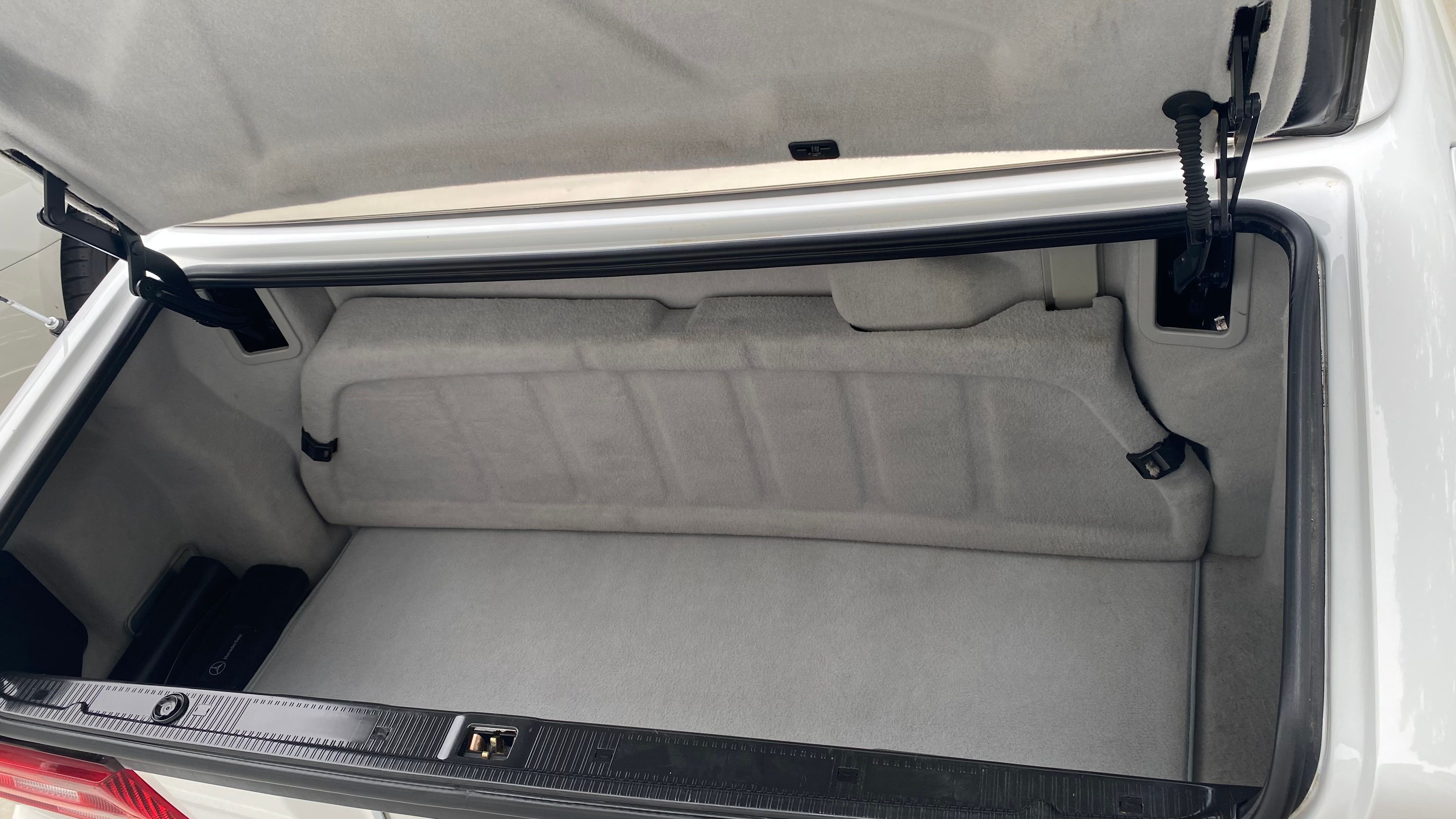 Used 2000 Mercedes-Benz SL 500 image 11